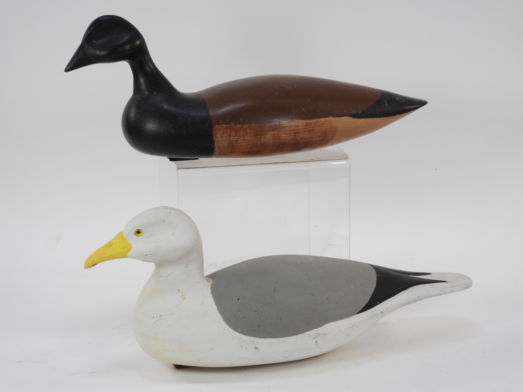 Appraisal: PC RICHARD ADDIS DUCK SEAGULL FOLK ART DECOYS United States