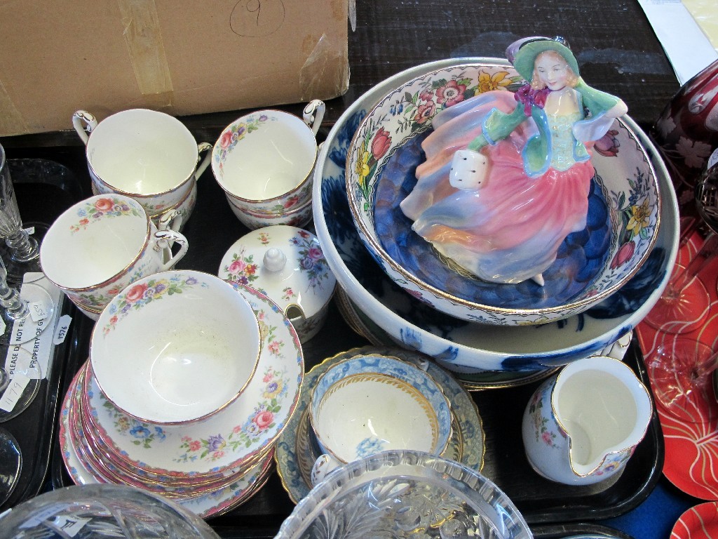 Appraisal: Tray of ceramics including Doulton figure 'Autumn Breezes' Maling Bowl