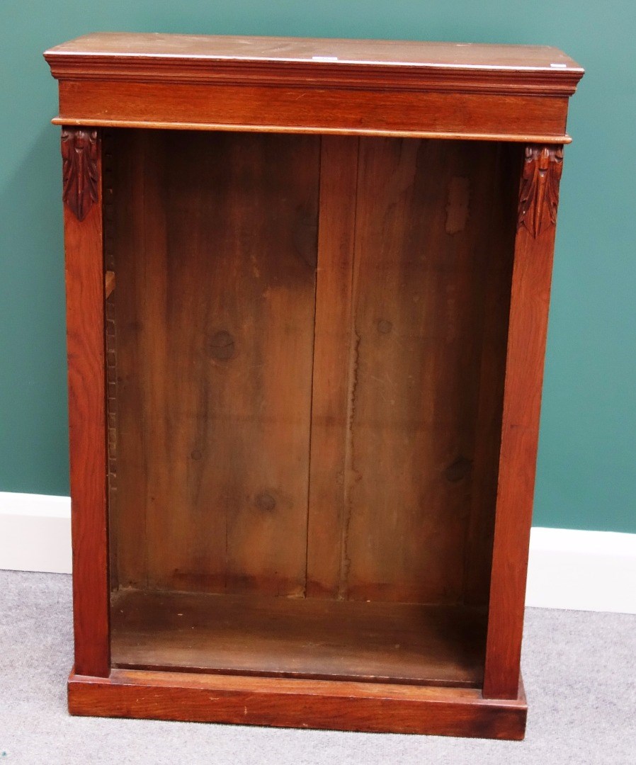 Appraisal: A small th century mahogany floor standing open bookcase on