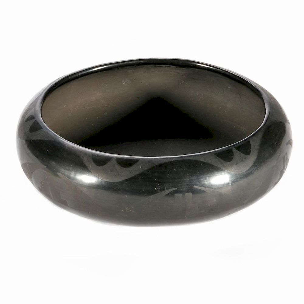 Appraisal: A San Ildefonso Blackware Bowl Marie Maria Martinez Height in