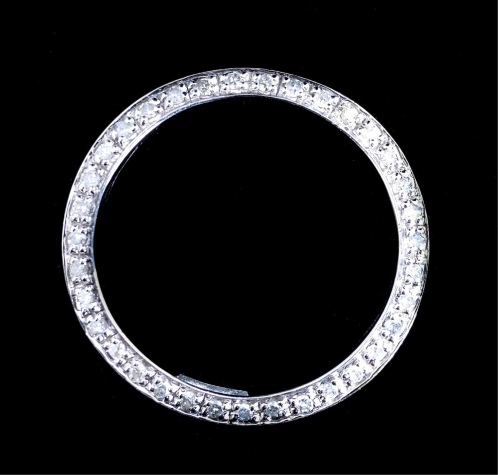 Appraisal: K WHITE GOLD DIAMOND OPEN CIRCLE PENDANT k white gold