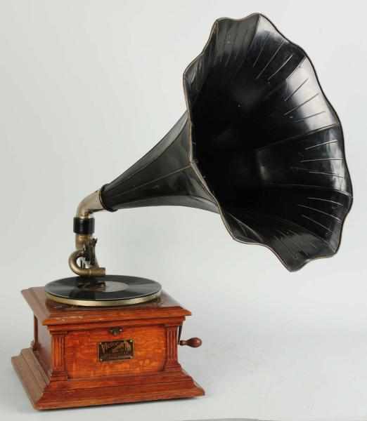 Appraisal: Victor III Phonograph with Horn Working Condition Excellent Size x