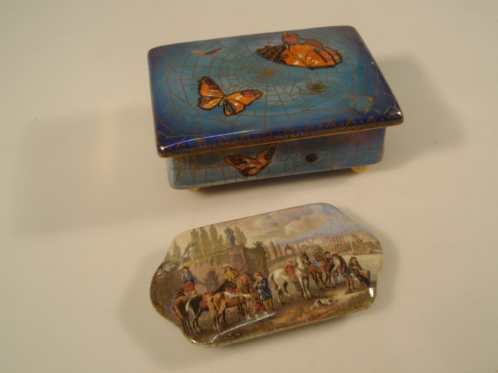 Appraisal: A Carltonware lustre casket of oblong form decorated with butterflies