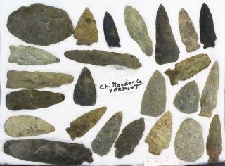 Appraisal: Chittenden County Vermont prehistoric lithic artifacts including Archaic points arrowheads