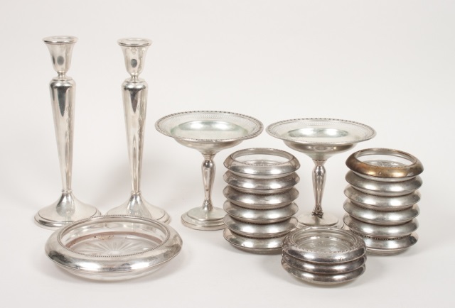 Appraisal: Twenty assorted weighted-silver table articles including pair of Mueck -Cary