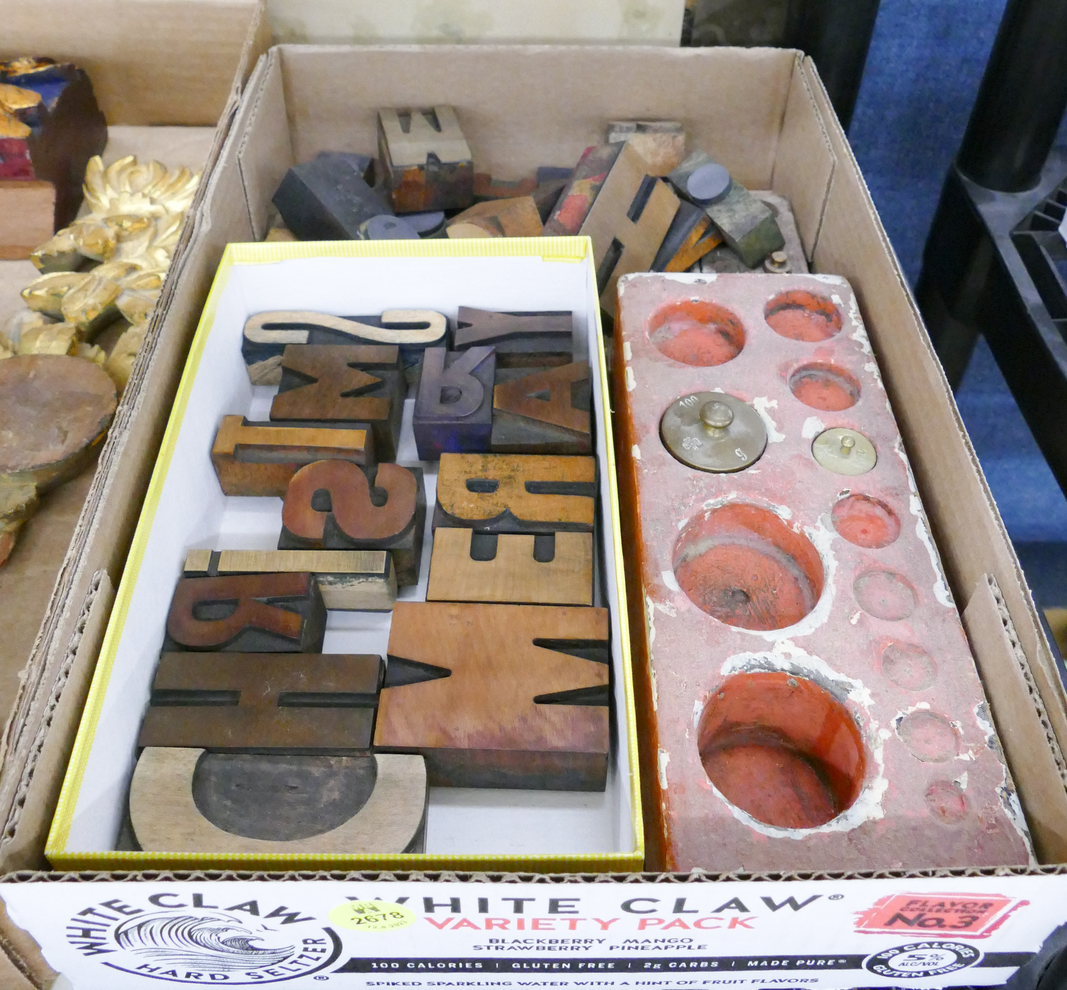 Appraisal: Box Antique Type Set Wood Letters and Weights