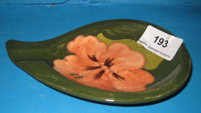 Appraisal: Moorcroft Hibiscus Ashtray