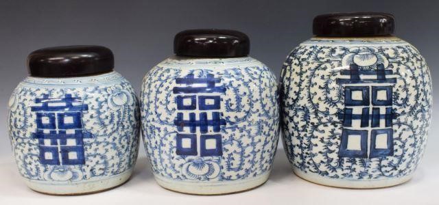 Appraisal: lot of Chinese blue and white porcelain covered jars similarly