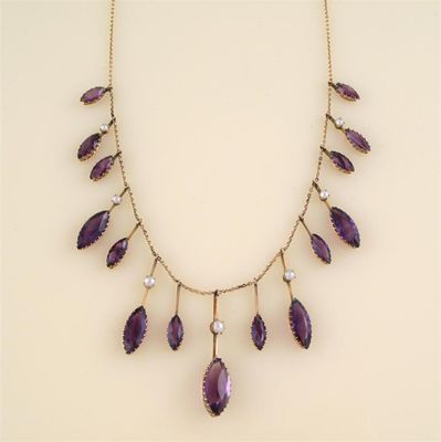 Appraisal: An Edwardian amethyst and seed pearl fringe necklace the graduated