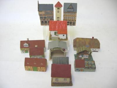 Appraisal: Collection of thirteen Erzeberg buildings G