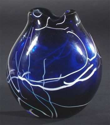 Appraisal: A Whitefriars experimental vase by Geoffrey Baxter blue glass internally