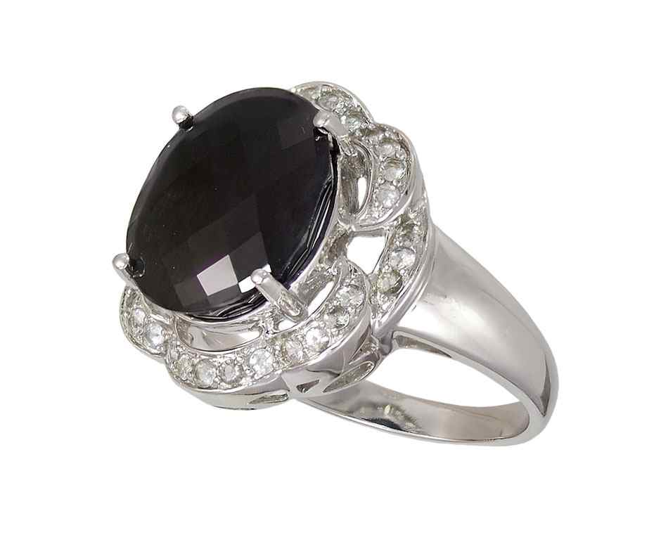 Appraisal: CT SAPPHIRE RING K white gold ring centers one faceted