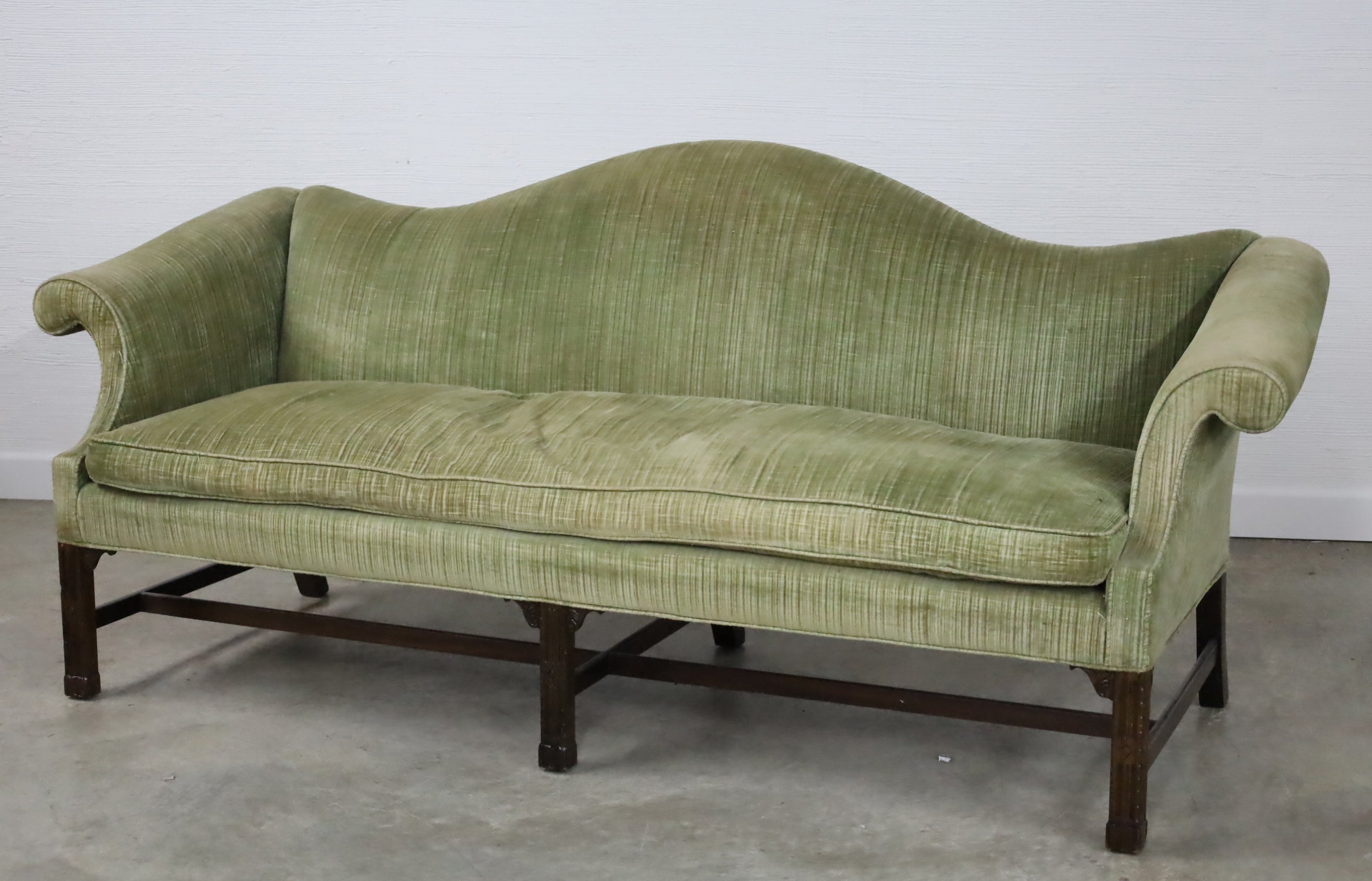 Appraisal: ENGLISH CHIPPENDALE STYLE MAHOGANY SOFA English Chippendale style mahogany roll