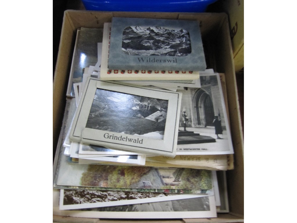 Appraisal: Lot comprising assorted postcards and souvenir photographs