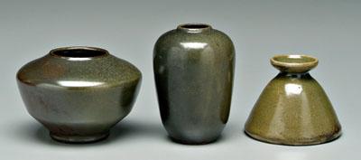 Appraisal: Three pieces Ben Owen pottery all with green frogskin glaze