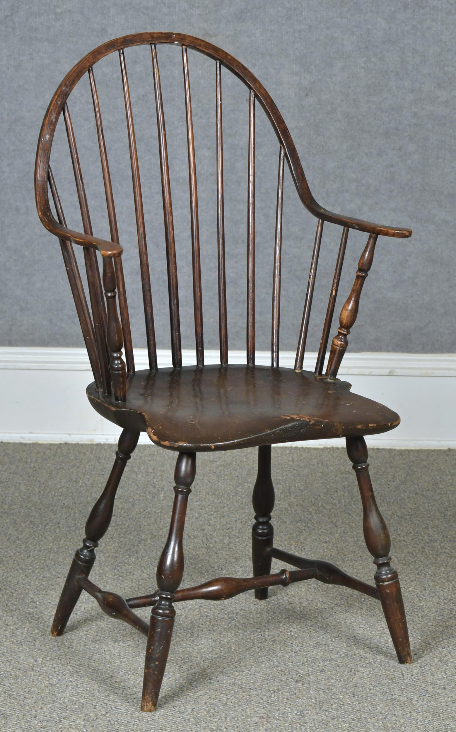 Appraisal: TH C CONTINUOUS ARM WINDSOR CHAIR Poplar ash and maple