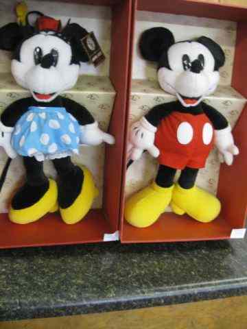 Appraisal: Gund Plush Toys ''Mickey Mouse'' ''Minnie Mouse'' mint in boxes