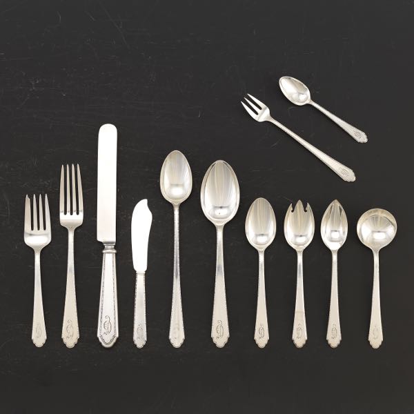 Appraisal: LUNT SILVERSMITHS FLATWARE SERVICE FOR WILLIAM MARY PATTERN Totaling pieces