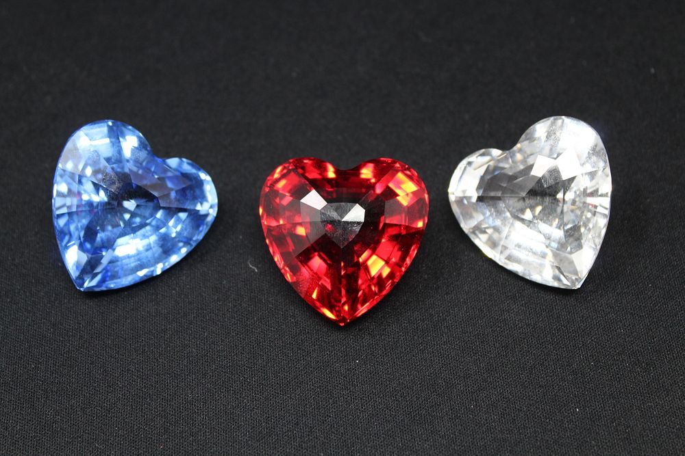 Appraisal: Swarovski Crystal Hearts Swarovski Crystal Hearts Condition - By registering