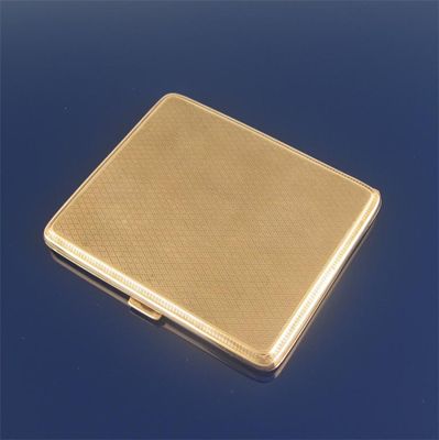 Appraisal: A ct gold cigarette case g