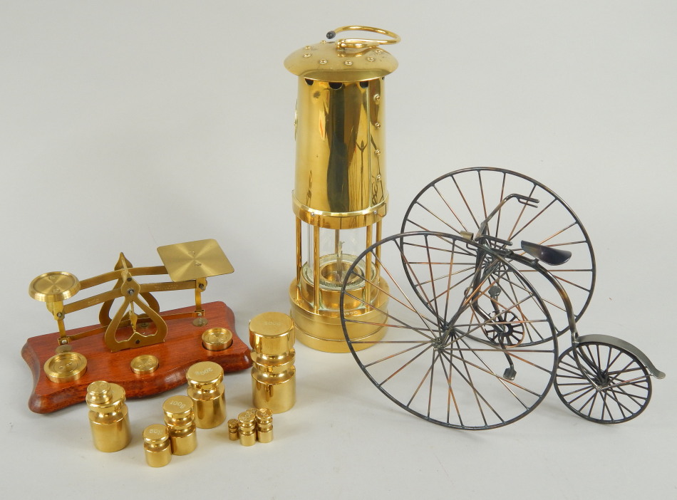 Appraisal: Various items of metalware to include a Thomas Williams brass