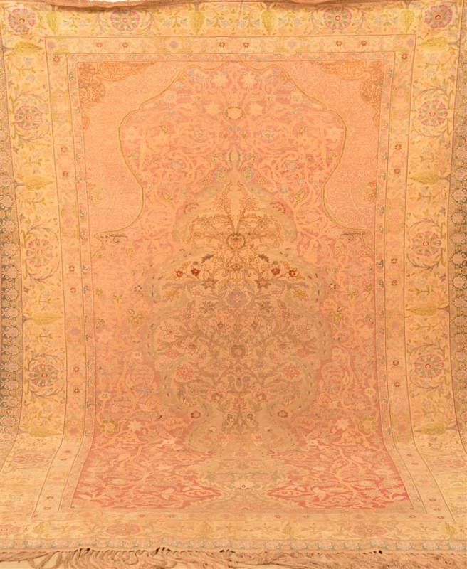 Appraisal: Oriental Woven Floral Pattern Tapestry Carpet Oriental Woven Floral Pattern