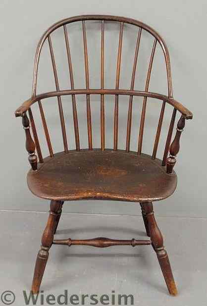 Appraisal: Philadelphia knuckle arm Windsor chair c with a shaped seat