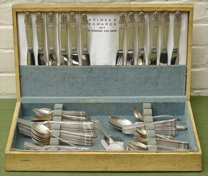 Appraisal: International Silver Co Sterling Silver 'Norse' Pattern Flatware Service Comprising