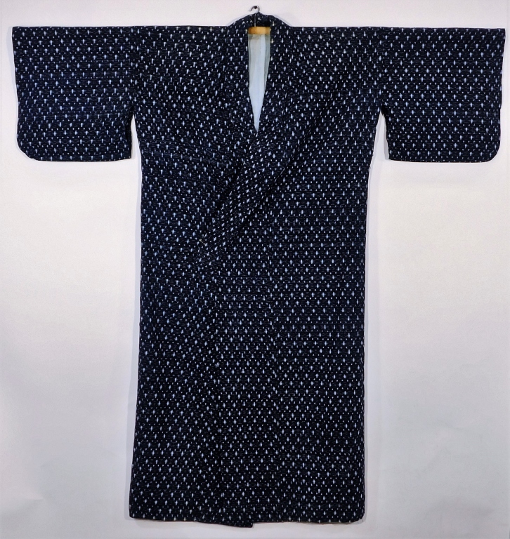 Appraisal: JAPANESE DEEP BLUE KOMON KIMONO Japan - th CenturyMedium weight