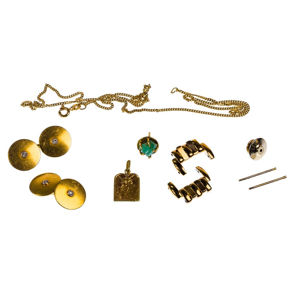 Appraisal: K YELLOW GOLD JEWELRY ASSORTMENT items including a marked necklace