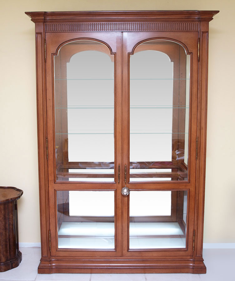 Appraisal: CONTEMPORARY DISPLAY CABINET Large upright double door display cabinet Glass