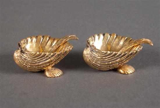 Appraisal: Pair of Italian gilt sterling shell-form salt cellars and spoons