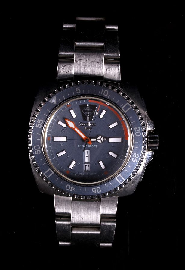 Appraisal: Zodiac V-Wolf Smiss Made Diver's Men's Watch This is a