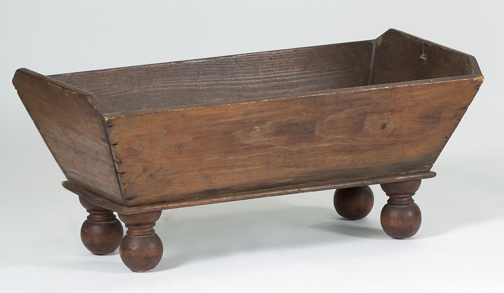 Appraisal: TH CENTURY AMERICAN DOUGH TROUGH in pine Turned feet Height