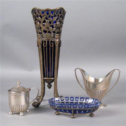 Appraisal: Assorted American sterling silver table articles th century Comprising a