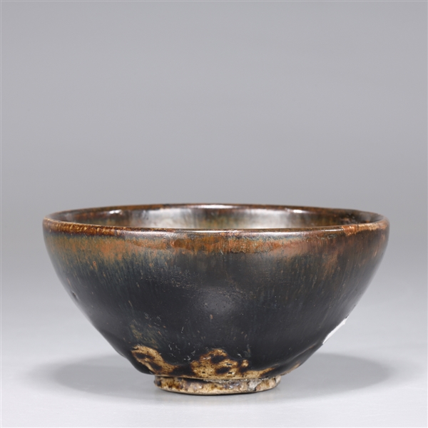 Appraisal: Chinese Song Dynasty glazed temmokku hairs fur tea bowl surface