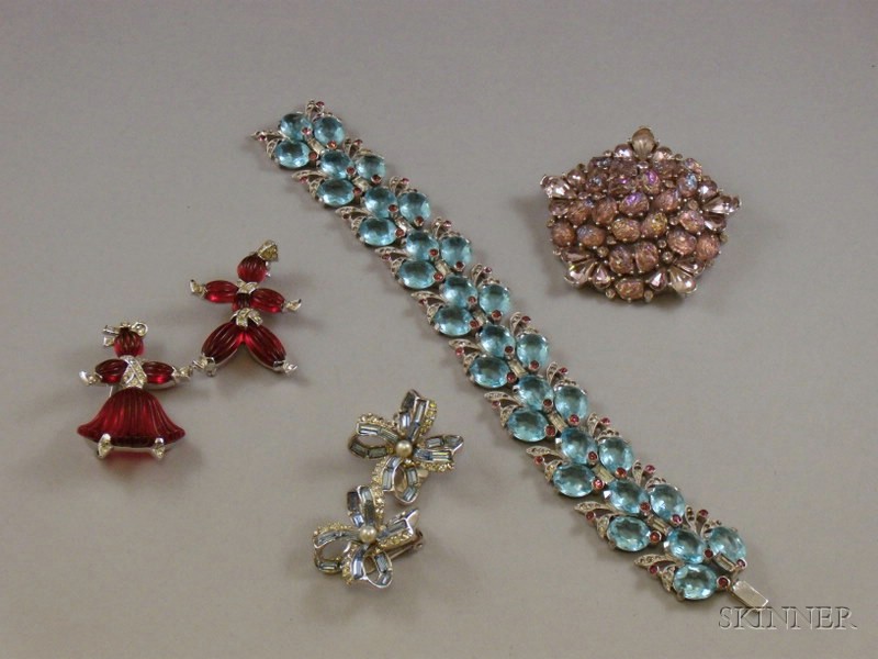 Appraisal: Small Group of Vintage Costume Jewelry s- s a Alfred