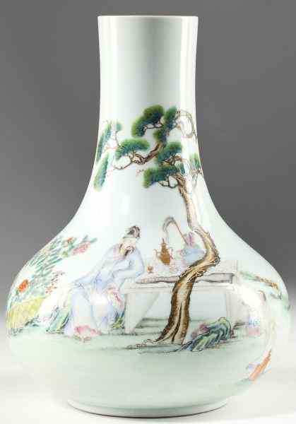 Appraisal: Chinese Porcelain Famille Verte Vase th century exaggerated pear form