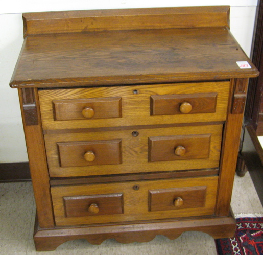 Appraisal: A VICTORIAN THREE-DRAWER COMMODE American last quarter of the th