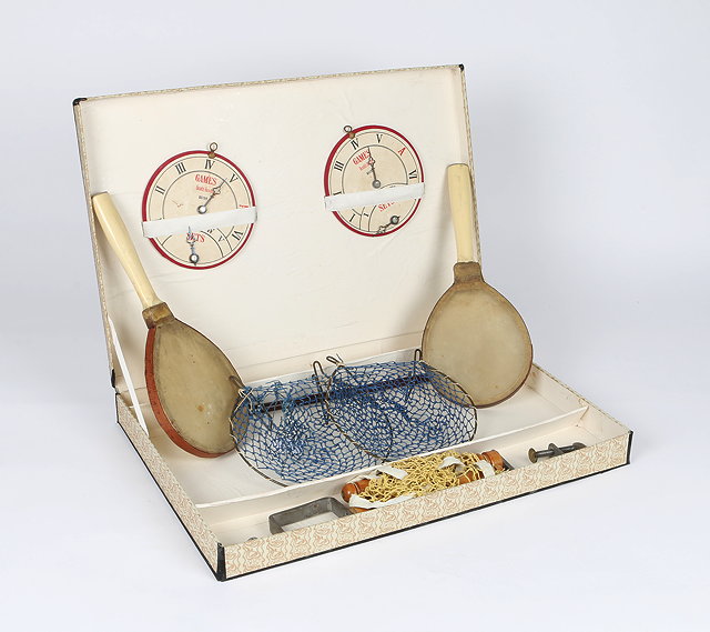 Appraisal: AN EARLY TH CENTURY CASED GERMAN 'PING - PONG' SET