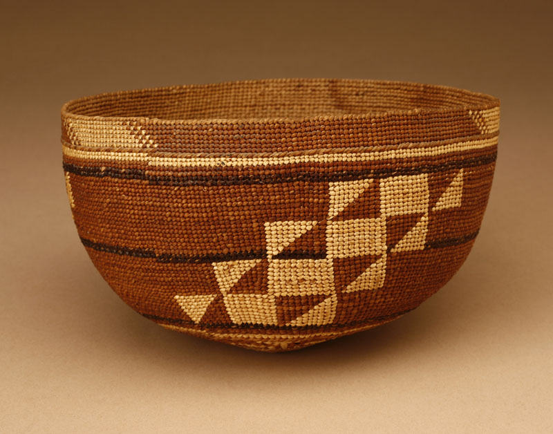 Appraisal: A Native American North West Hupa Yurok woven cap basket