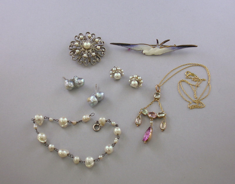 Appraisal: Small Group of Jewelry including a kt white gold and