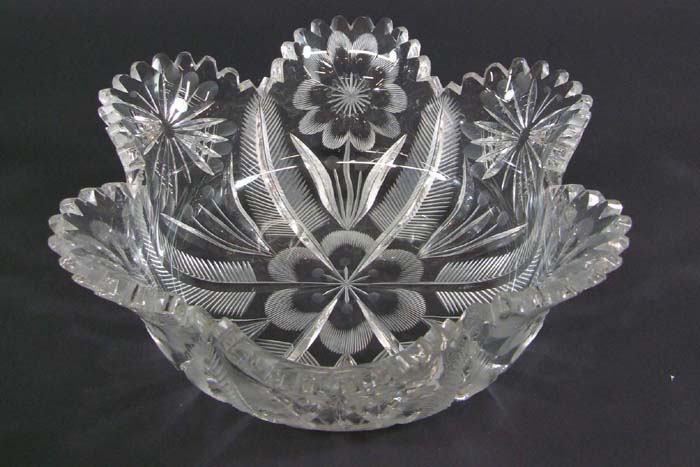 Appraisal: HAND CUT AND ENGRAVED CRYSTAL CENTERPIECE BOWL American C notched