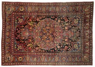 Appraisal: SHIRAZ ORIENTAL RUG PERSIA SHIRAZ ORIENTAL RUG PERSIA First quarter