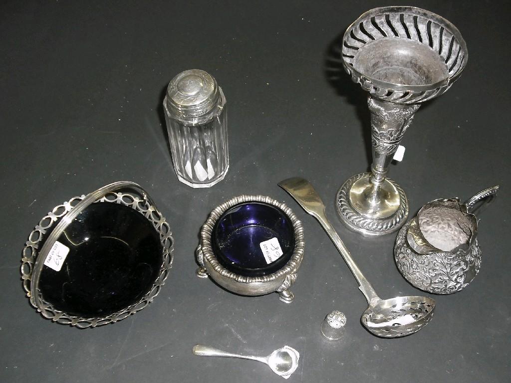 Appraisal: A William IV caddy spoon with pierced leaf decoration maker