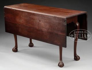 Appraisal: FINE CHIPPENDALE MAHOGANY DROP-LEAF DINING TABLE Third quarter th century