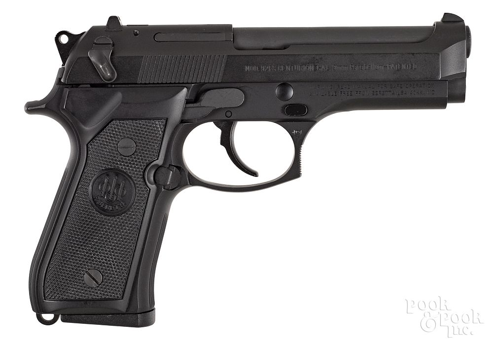 Appraisal: Beretta model FS Centurion semi-auto pistol Beretta model FS Centurion