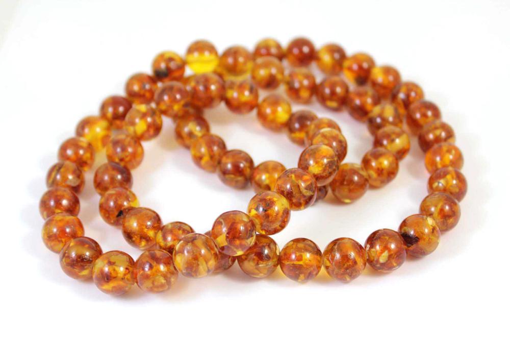 Appraisal: NATURAL BALTIC AMBER BEAD NECKLACE - strand of round natural