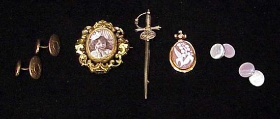 Appraisal: Jewelry and cameo lily of the valley brooch with photos