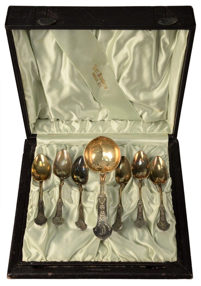 Appraisal: Sterling Silver Berry Set having serving spoon with six matching